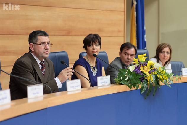 Sa pres konferencije CIK-a (Foto: Feđa Krvavac/Klix.ba)