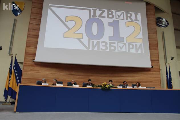 Sa pres konferencije CIK-a (Foto: Feđa Krvavac/Klix.ba)