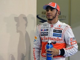 Lewis Hamilton u Abu Dhabiju (Foto: AFP)