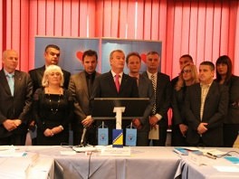 Lijanović: Otpuštanjem funkcionera kantona uštedjeti dvije milijarde
