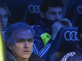 Navijači jasno poručili: Mourinho, idi iz Real Madrida!
