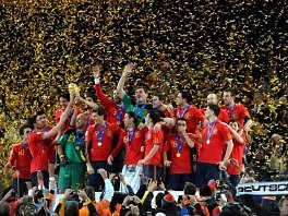 Španci slave titulu svjetskog prvaka (Foto: AFP)