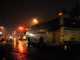 Autobusi izlaze iz kruga preduzeća (Foto: Nedim Grabovica/Klix.ba)