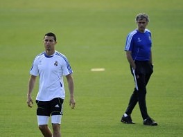 Cristiano Ronaldo i Jose Mourinho (Foto: AFP)