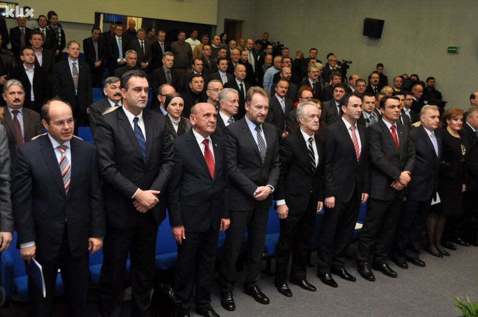 Počela sjednica Glavnog odbora SDA (Foto: Nedim Grabovica/Klix.ba)