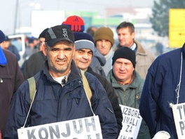 Radnici "Konjuha" prenoćit će u Kladnju