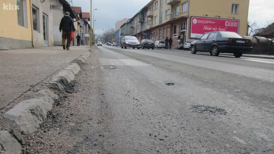 Mjesto eksplozije (Foto: Klix.ba)