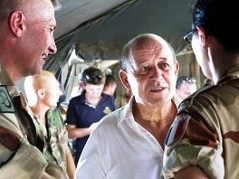 Francuski ministar: Pobunjenici u Maliju imaju tone naoružanja