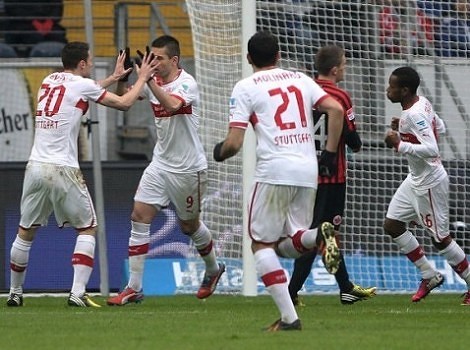 Vedad Ibišević slavi pogodak protiv Frankfurta (Foto: AFP)