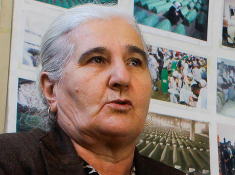 Majke Srebrenice: Karadžić je Dodika nagradio ordenom Nemanjića