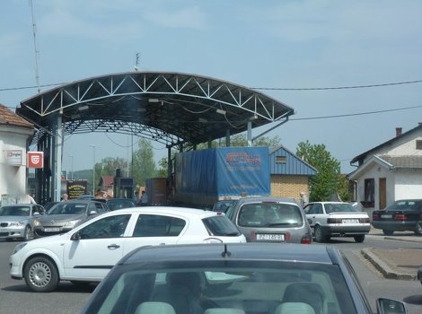 Granični prelaz u Bosanskom Brodu (Foto: Feđa Krvavac/Klix.ba)