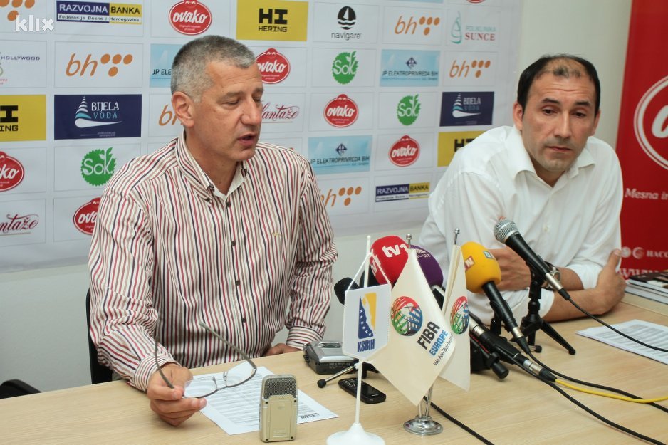 Petrović i Harun Mahmutović, generalni sekretar KS BiH (Foto: Feđa Krvavac/Klix.ba)