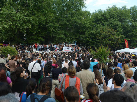 Nastavljeni protesti u Turskoj uprkos izvinjenju