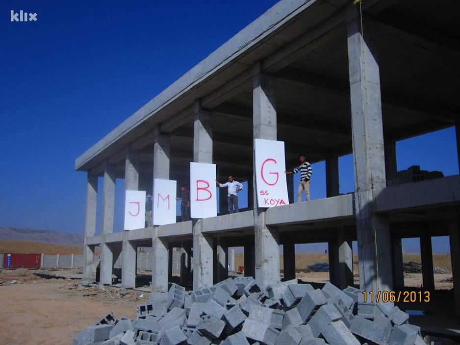 Poruka iračkih Kurda (Foto: Čitatelj/Klix.ba)
