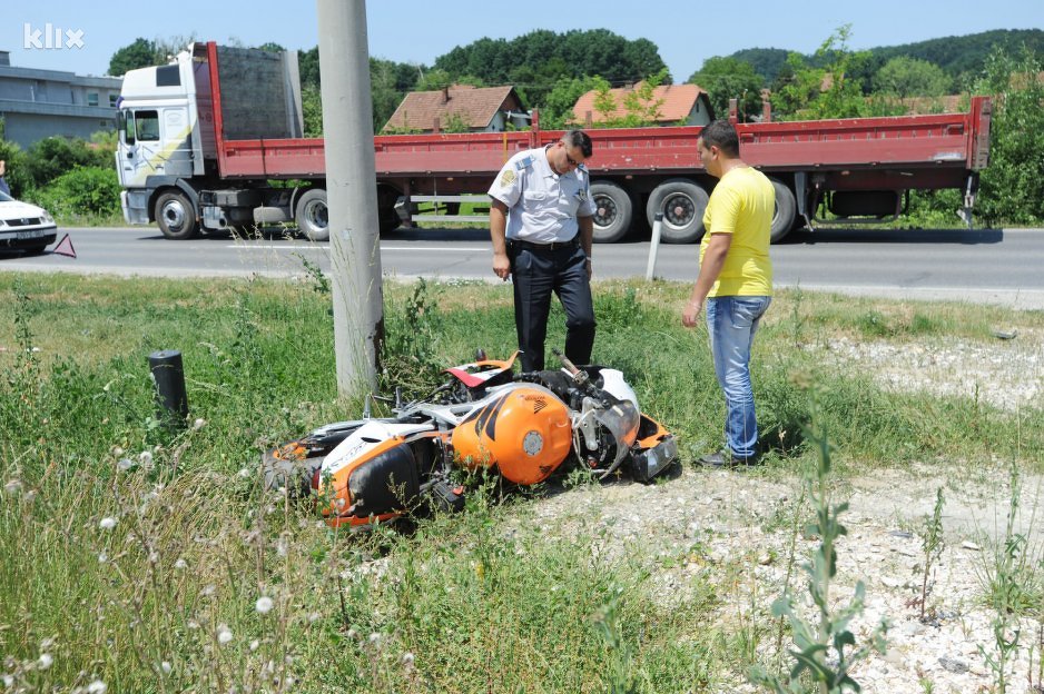 Motor koji je učestvovao u sudaru (Foto: Darko Zabuš/Klix.ba)