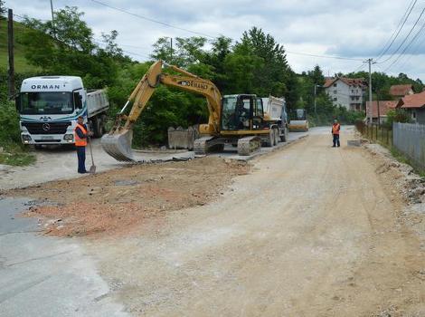 Rekonstrukcija ulice Adema Buće u naselju Buća Potok