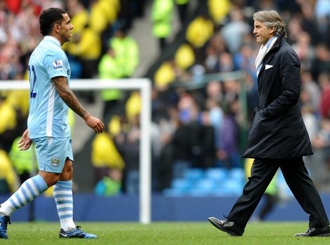 Tevez i Mancini dok su bili u Cityju (Foto: Arhiv/AFP)