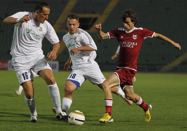 Asmir Suljić (bordo dres) (Foto: Anadolija)