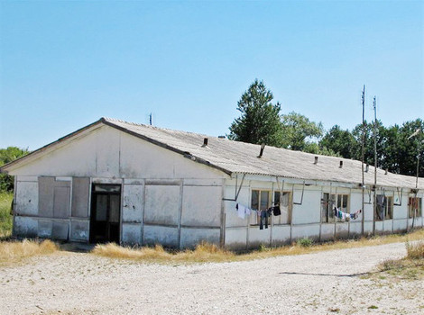 Barake bivšeg logora u selu Šljivovca kod Užica (Foto: Anadolija)