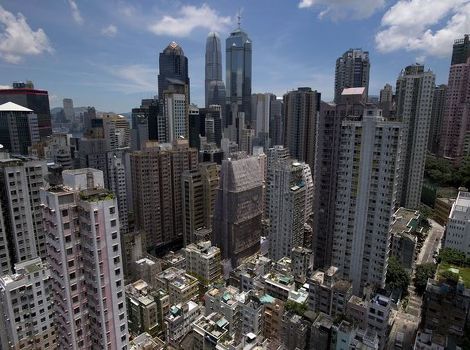 Hong Kong: Muškarac satarom ranio 11 osoba u autobusu