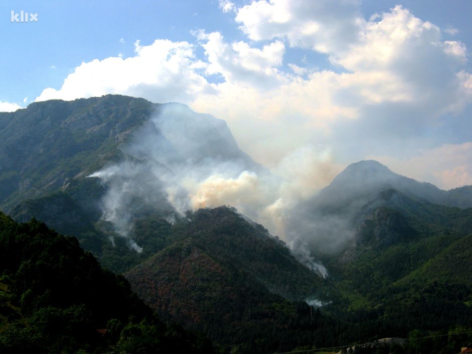 Požar u Donjoj Jablanici (Foto: Naid Keskin)