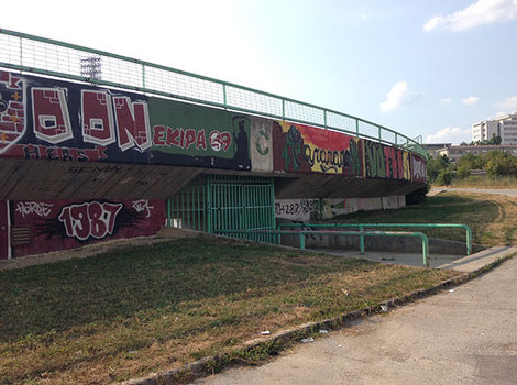 Jedan od ulaza na stadion Asim Ferhatović Hase (Foto: Graham Ruthven)