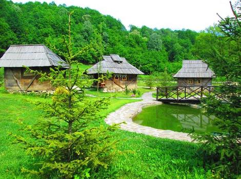Kraljevsko selo Kotromanićevo