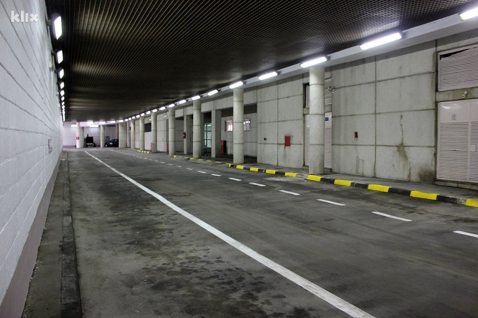 Tunelska saobraćajnica (Foto: Davorin Sekulić/Klix.ba)
