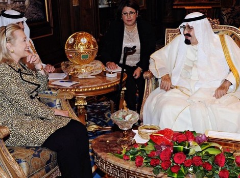 Hillary Clinton i saudijski kralj Abdullah bin Abdul Aziz (Foto. AFP)