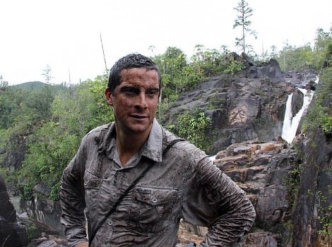 Bear Grylls uklonio veliki tobogan sa svog imanja
