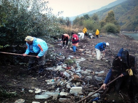 Sarajevski vatrogasci učestvuju u akciji pretraživanja korita Drine
