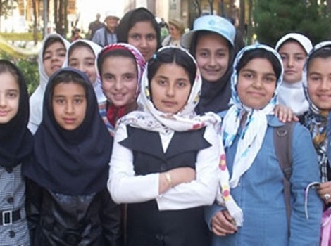 Iran: Muškarci mogu oženiti svoje 13-godišnje pastorke
