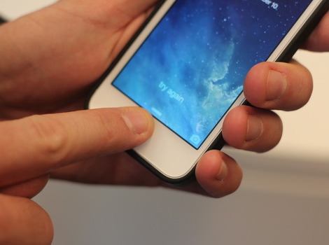 Senzori iPhonea 5S ne rade kako treba na svim uređajima