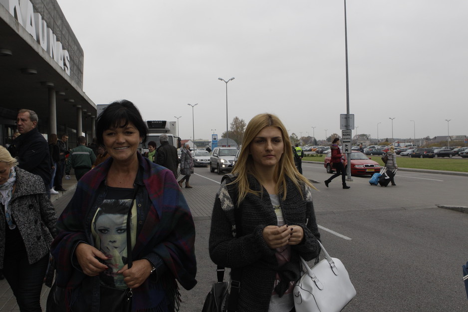Edinova mama Belma i sestra Merima
