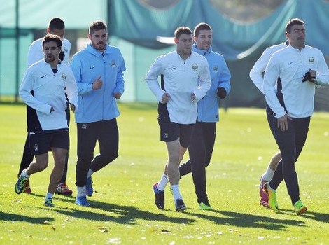 Igrači Manchester Cityja na treningu (Foto: AFP)