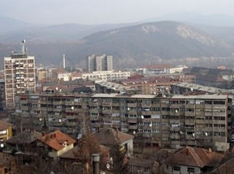 Kosovo: Bačena bomba na prostorije Thacijeve stranke