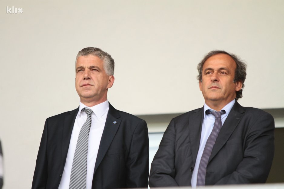 Dino Begić i Michel Platini (Foto: Klix.ba)