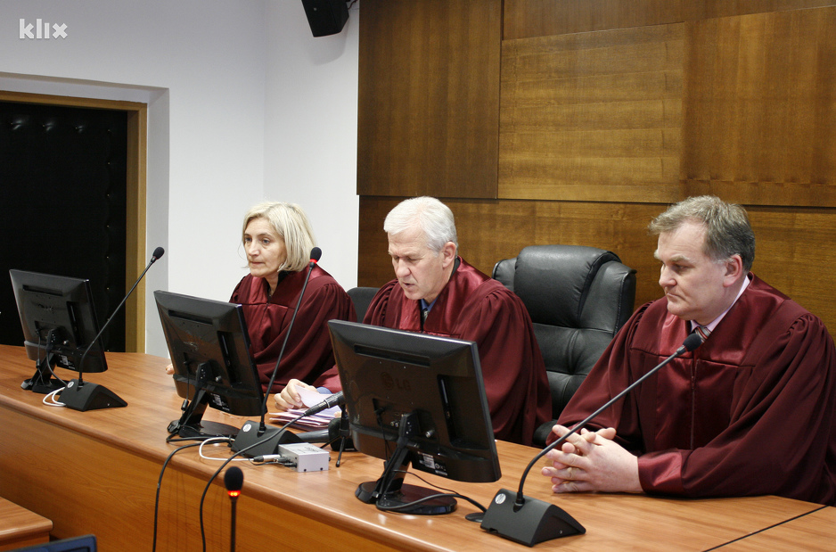 Tročlano sudsko vijeće (Foto: Klix.ba)