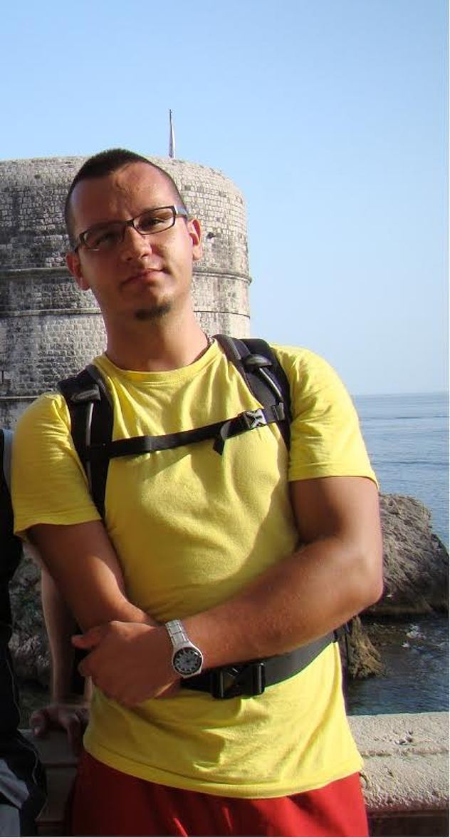 Vatreš je danas sretan otac i suprug