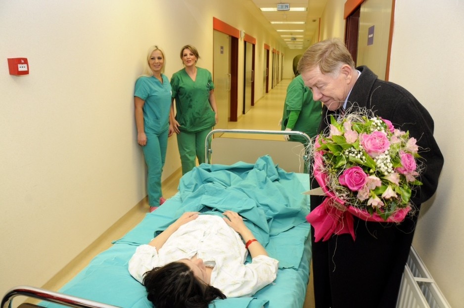 Posjeta porodilištu na Jezeru (Foto: Anadolija)