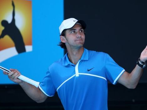 Amer Delić na meču protiv Đokovića na Australian Openu (Foto: AFP)