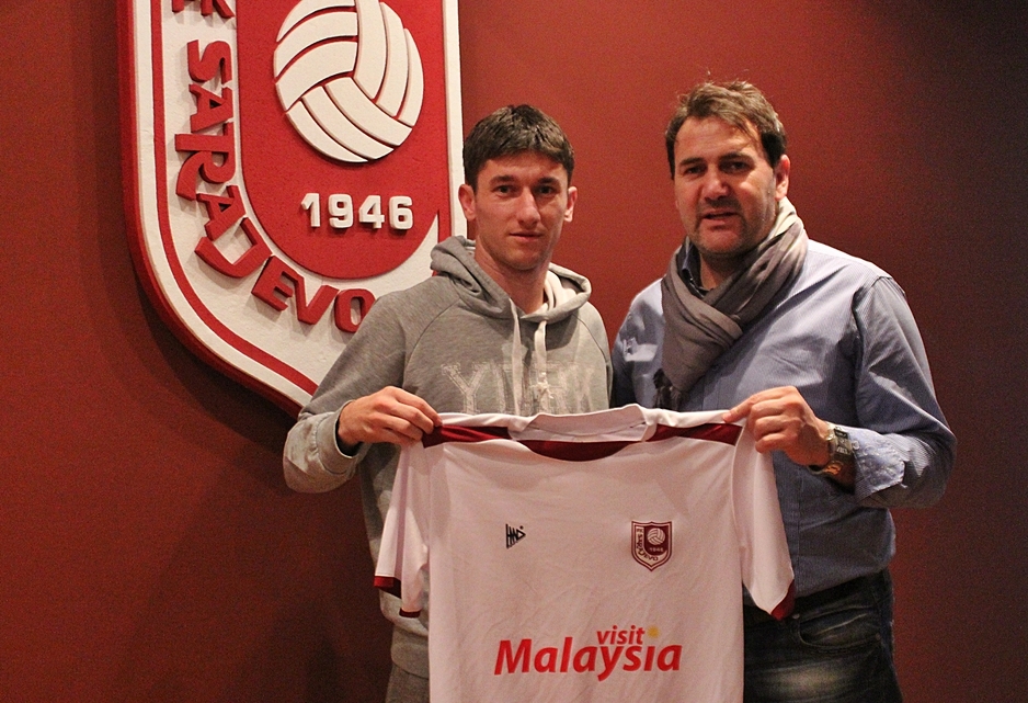 Dario Purić sa sportskim direktorom FK Sarajevo Abdulahom Ibrakovićem