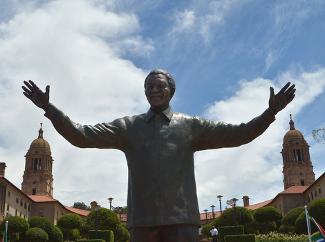 Statua Nelsona Mandele u Pretoriji (Foto: AFP)