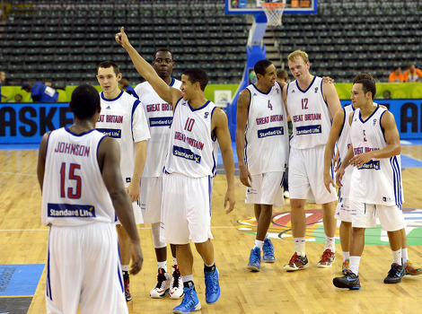 Reprezentativci V. Britanije slave pobjedu protiv Njemačke na Eurobasketu u Sloveniji (Foto: EPA)