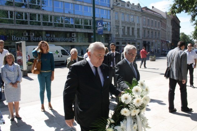 Trias odaje počast ubijenoj djeci Sarajeva
