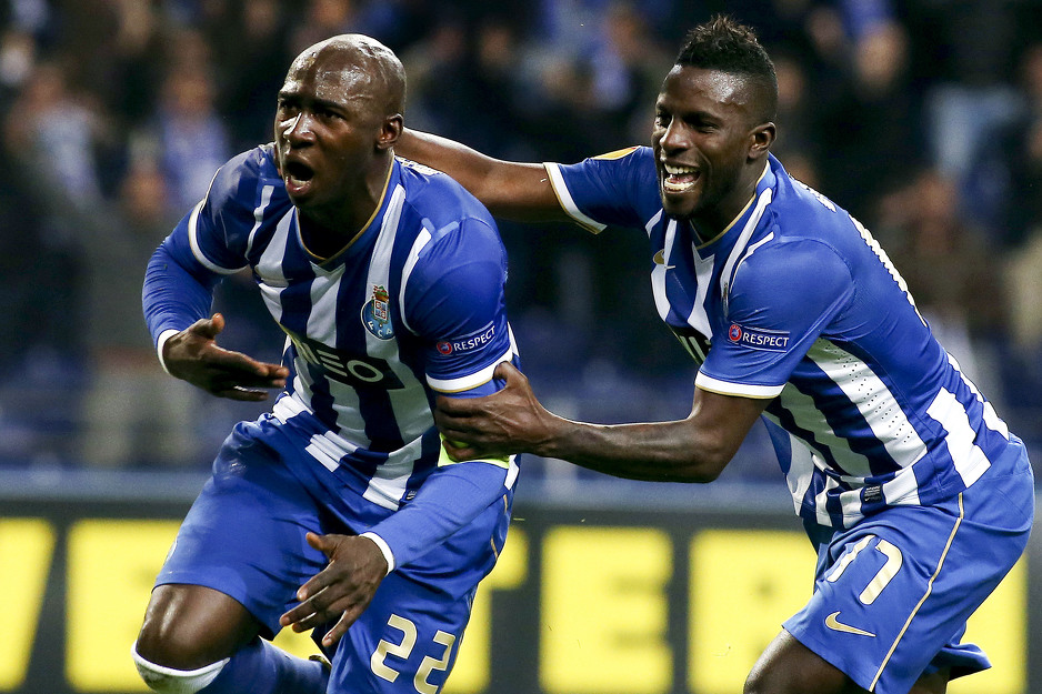 Portovi igrači Mangala i Varela slave postignuti pogodak (Foto: EPA)