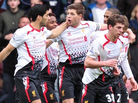 Slavlje nogometaša Liverpoola (Foto: AFP)