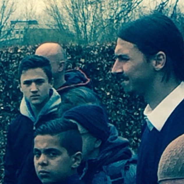 Švedska: Zlatan Ibrahimović spustio brata u mezar