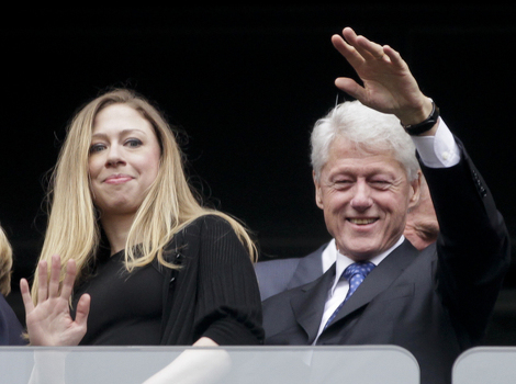 Chelsea i Bill Clinton (Foto: EPA)