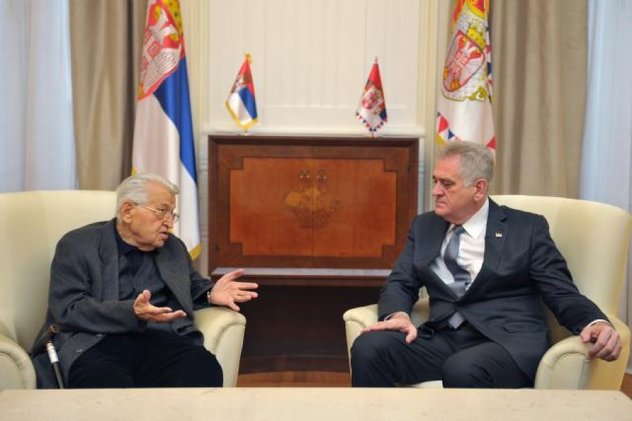 Ćosić je savjete uputio i novom predsjedniku Srbije Tomislavu Nikoliću (Foto: Kurir)